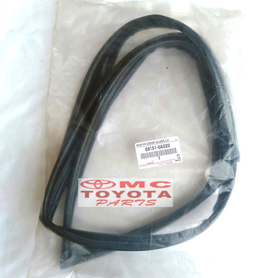 Karet Channel Kaca Pintu Depan Kiri Toyota Soluna 68151-0A020