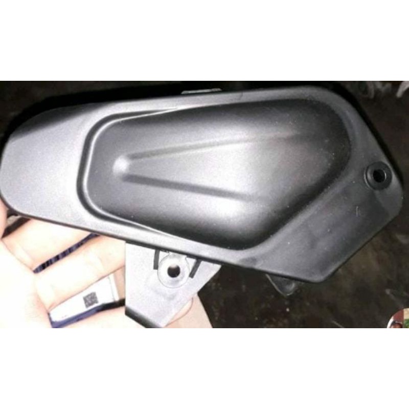 COVER TUTUP SARINGAN FILTER UDARA DUCT KIRI VARIO KARBURATOR 17234KVB900
