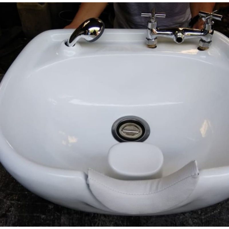 Kepala wastafel onyx keramasan