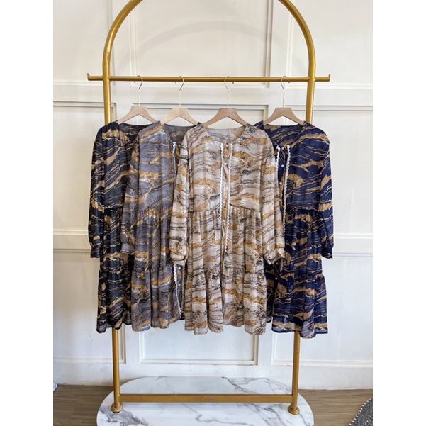 B1187 // B1188 Tunik Motif Renda