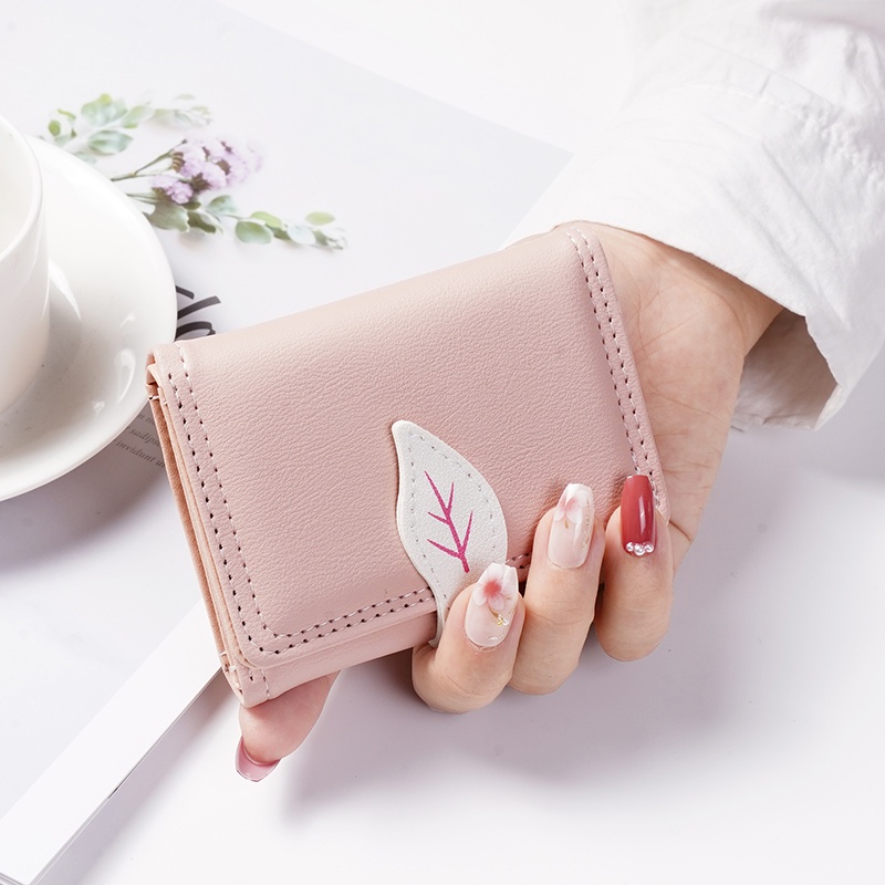 Dompet Lipat Wanita Motif Daun Fashion Style Korea Dompet Pendek Cewek Mini Women Wallet PU Satu7an D102