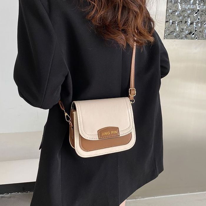 Red Tas wanita 2022 musim gugur baru high-end versi Korea dari warna kontras tas kecil in all-match fashion trendi tas Messenger satu bahu