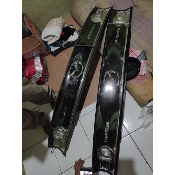 stoplamp lampu Bagasi mazda Biante