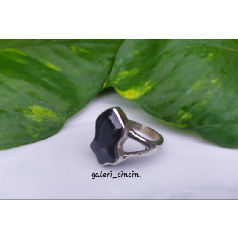 cincin terompah wanita hitam (polos)