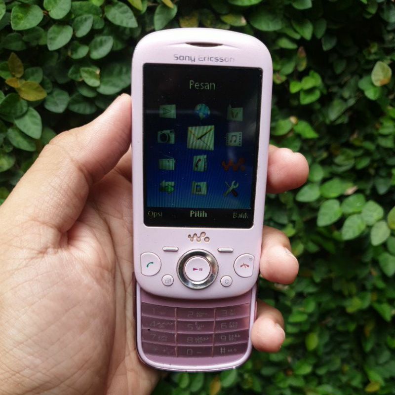 Sony Ericsson W20 Zylo Walkman Pink RARE