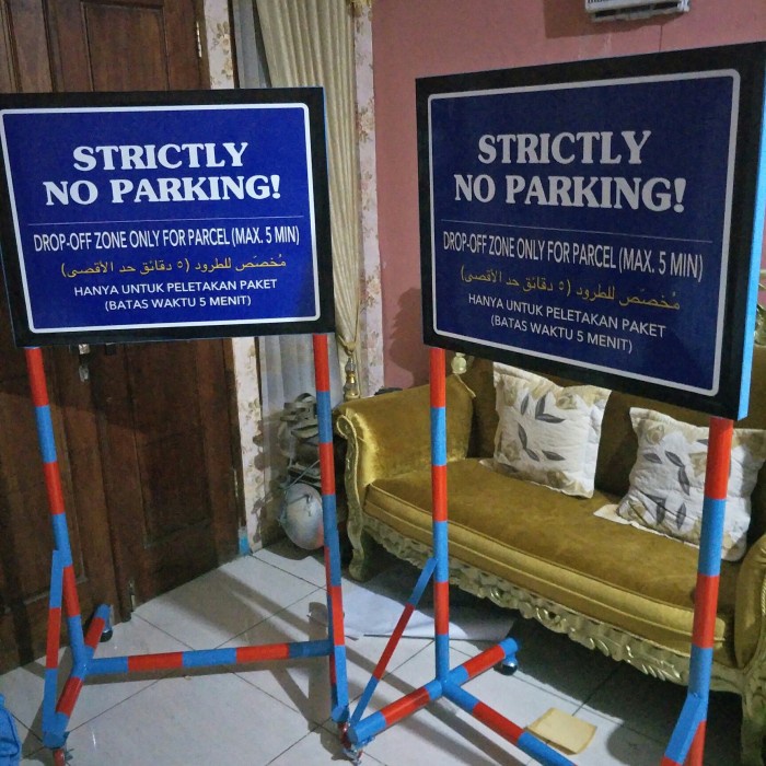 

Paja Standing Display Rambu-Rambu Double Frame - Papan Rambu