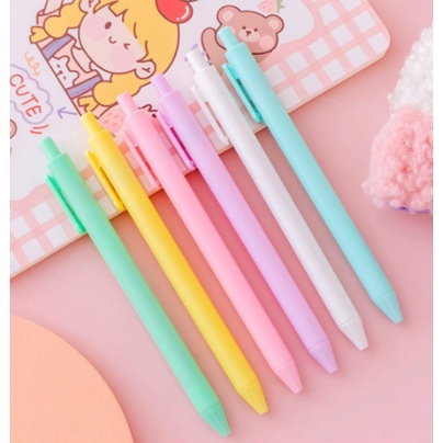 

Pulpen Macaron tinta hitam