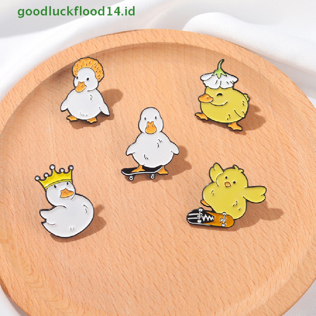 [GOOGFOUR] Pin Enamel Hewan Indah Custom Nakal Skate Angsa Bebek Ayam Bros [TOP]