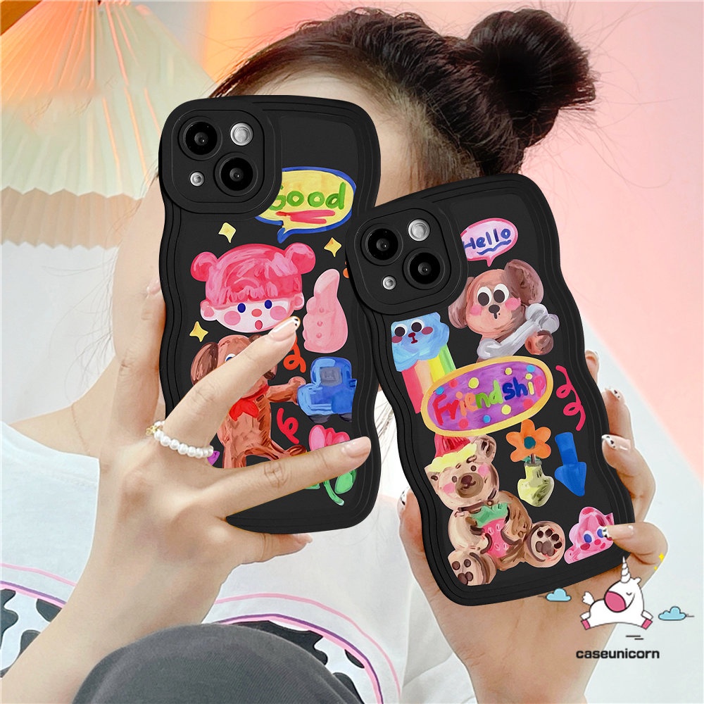 IPHONE Kartun Grafiti Anjing Lucu Populer Gadis Lucu Stiker Pasangan Casing Kompatibel Untuk Iphone11 14 13 12 Pro Max 6 6s 8 7 Plus XR 14Plus X XS Max SE 2020 Lembut Bergelombang Edge Case