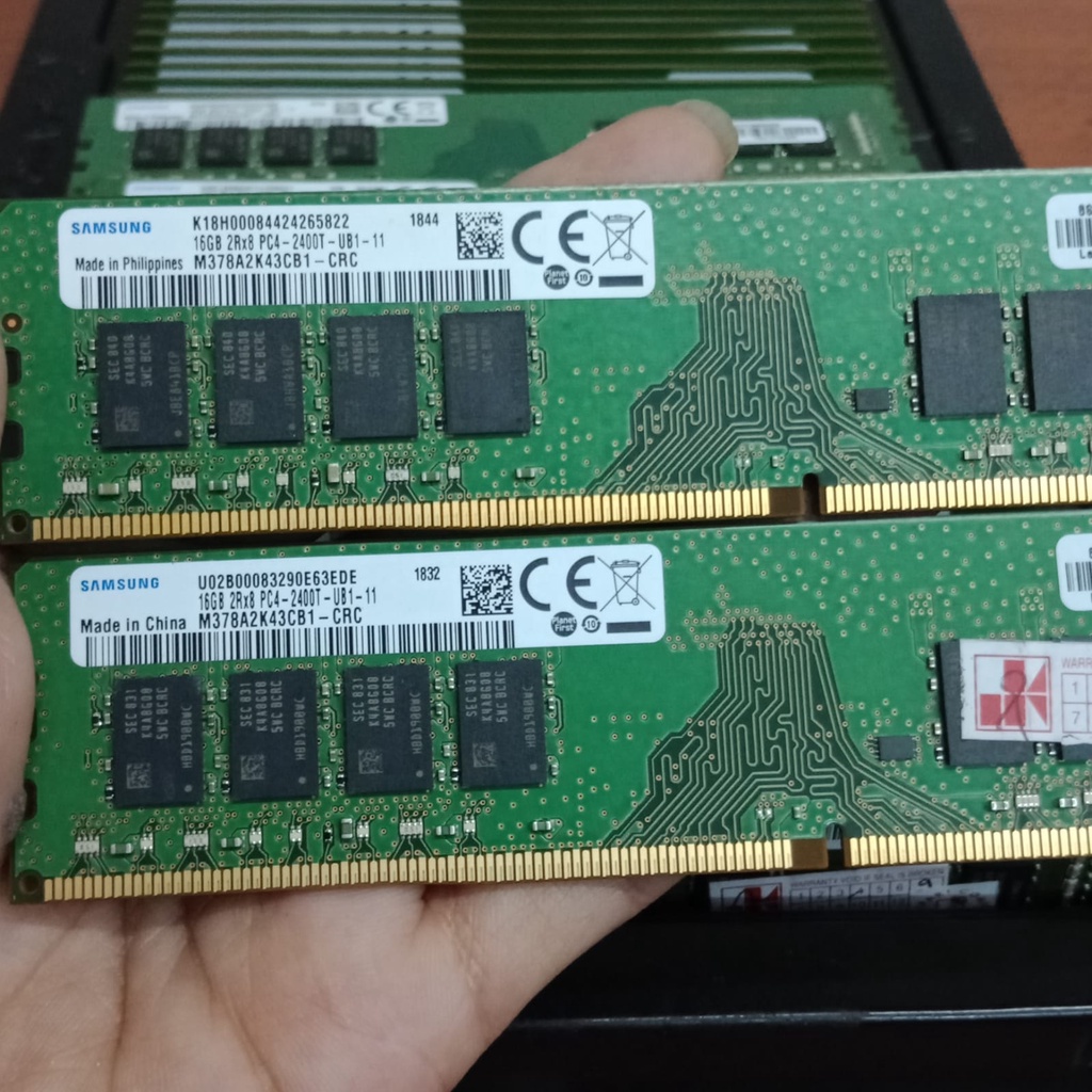 Ram memory pc server  Samsung 16GB DDR4 PC4-2400T/PC4-2666V UDIMM ORIGINAL - 2Rx8 PC4-2400T
