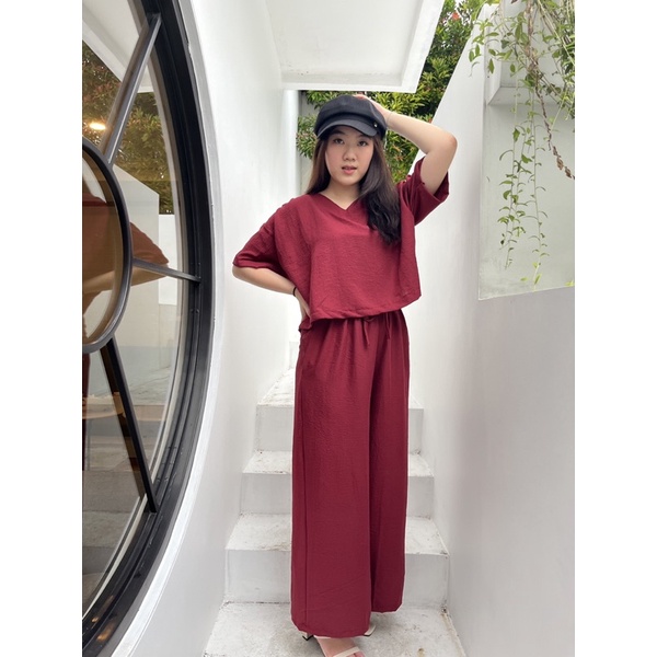 MEIRA ONESET CROP OVERSIZE - setelan cp kalong wanita dewasa