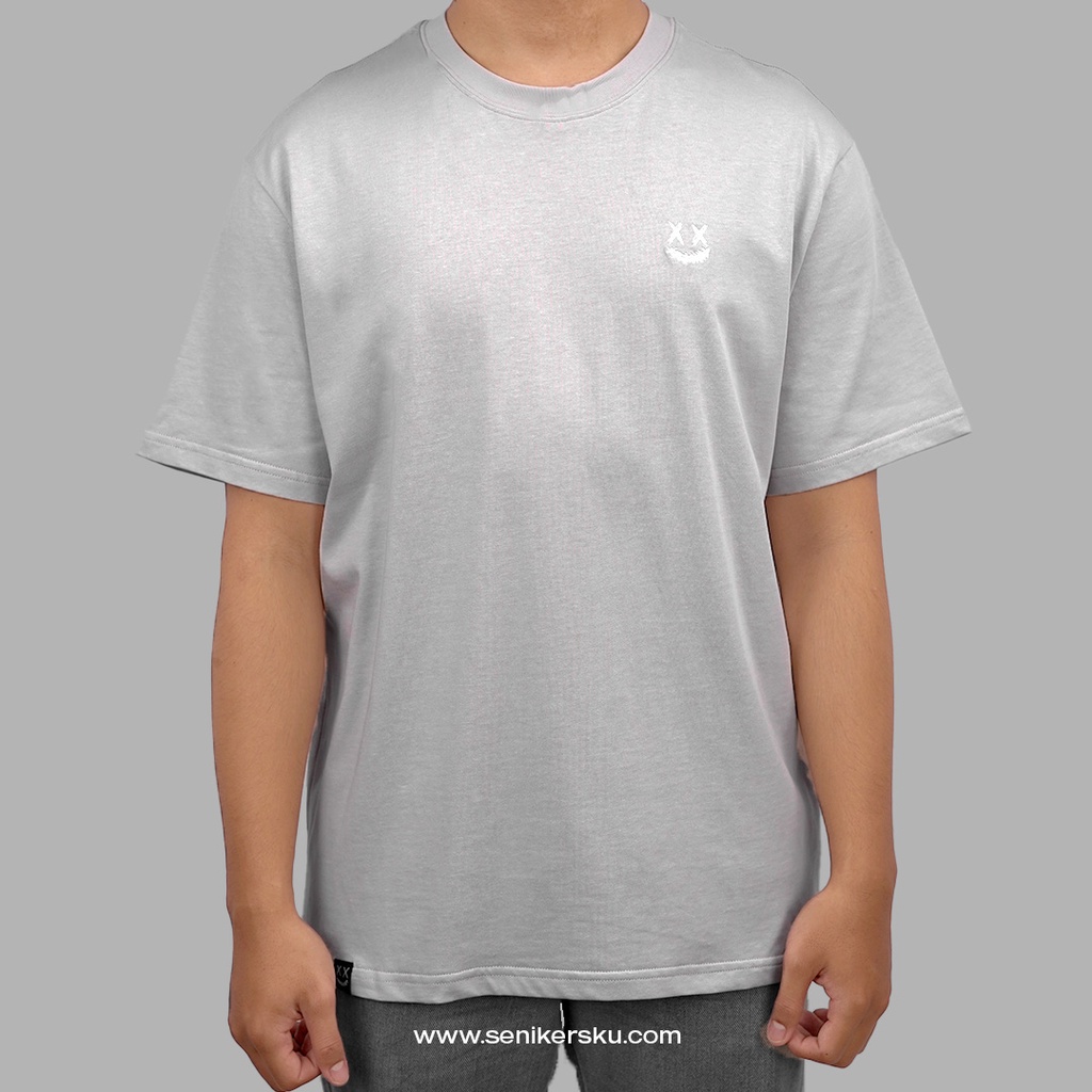 RIC Ricky Is Clown Small Logo Oatmeal Tee