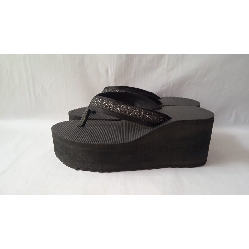 SANDAL MADURA CEWEK TINGGI 6CM SANDAL SPON KUAT SPECIALIS HITAM SANDAL WEDGES GROSIR LANGSUNG PENGGRAJIN TANGAN PERTAMA