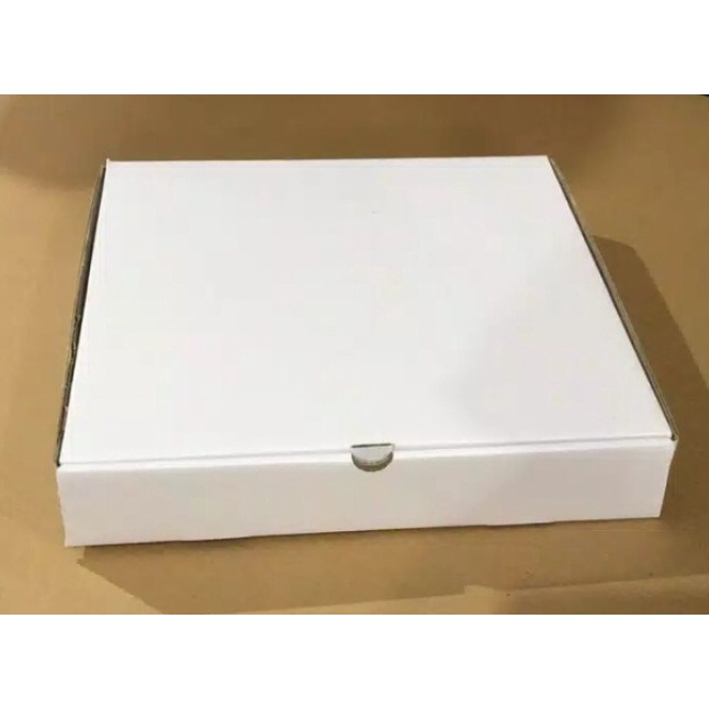 

Box Pizza 31x31x5 Cm Kardus Packing