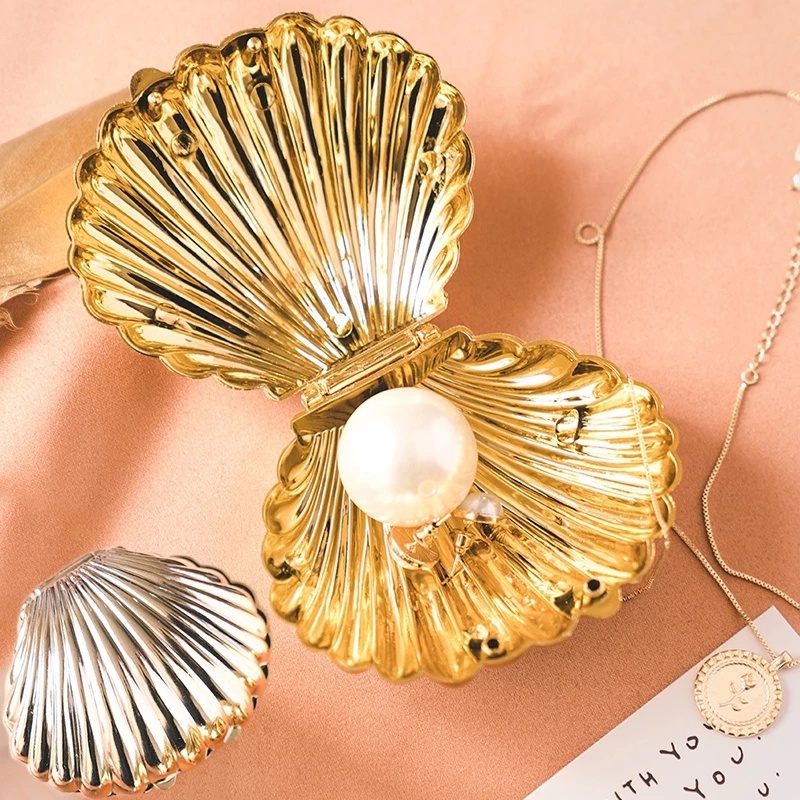 Kotak Display Bros Bentuk Kerang Creative Jewelry Organizer Portable Plastic Case Korean Style Kotak Kemasan Perhiasan