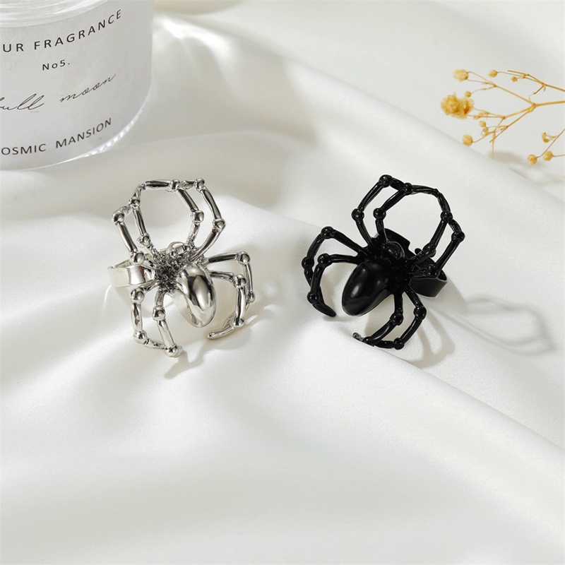 Cincin Spider Simulasi Gotik Gaya Punk Halloween Spoof Mainan Rumit Aksesoris