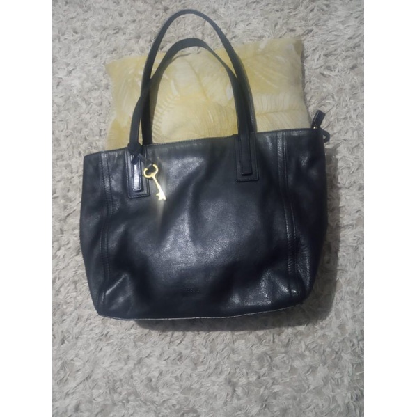 fossil tote emma hitam preloved fossil