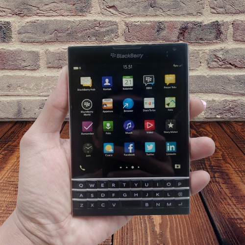 Blackberry Passport / BB Passport 4G
