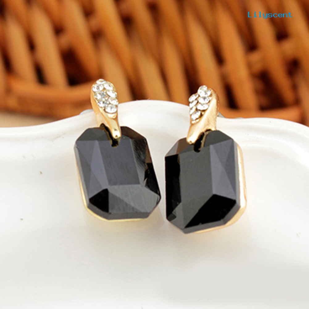 [LS] Wanita Elegan Persegi Panjang Berlian Imitasi Ear Studs Earrings Perhiasan Hadiah Ulang Tahun