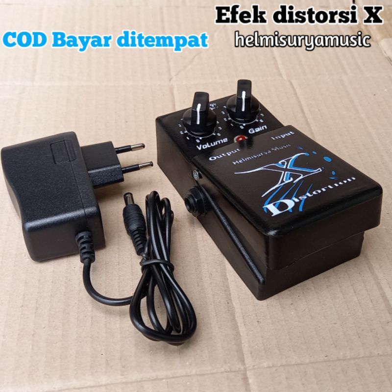 Efek gitar X distorsi dan adaptor