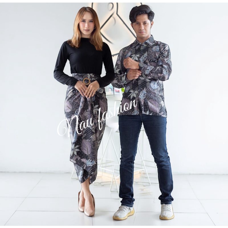 Couple rok lilit batik dengan kemeja batik//couple batik keluarga//couple tunangan//batik remaja//rok lilit//kain serut//batik anak