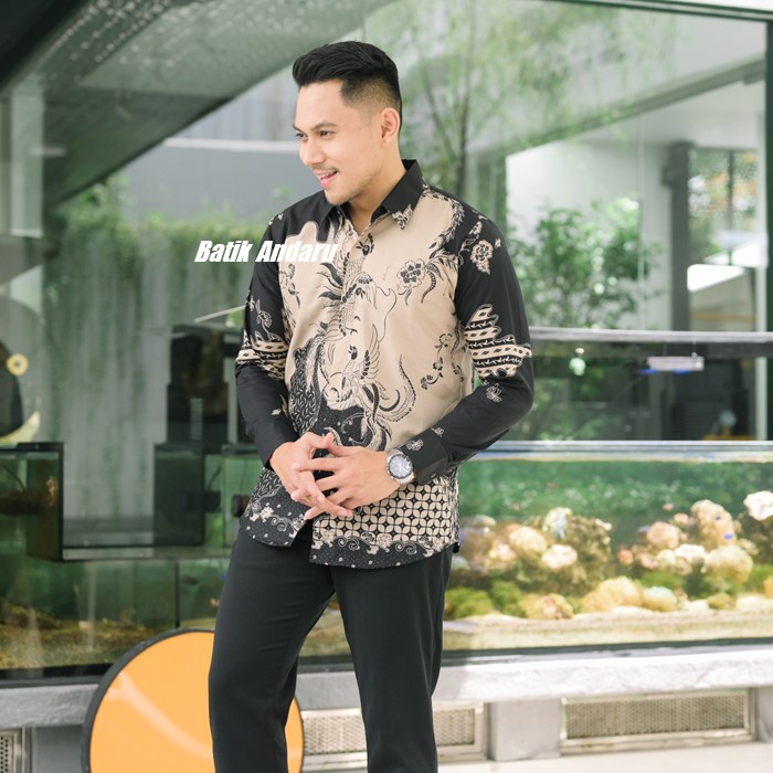 Baju Atasan Batik Pria Slim Fit Lengan Panjang Modern Heem Premium Motif Cendrawasih Warna Hitam Merah Sogan Coklat