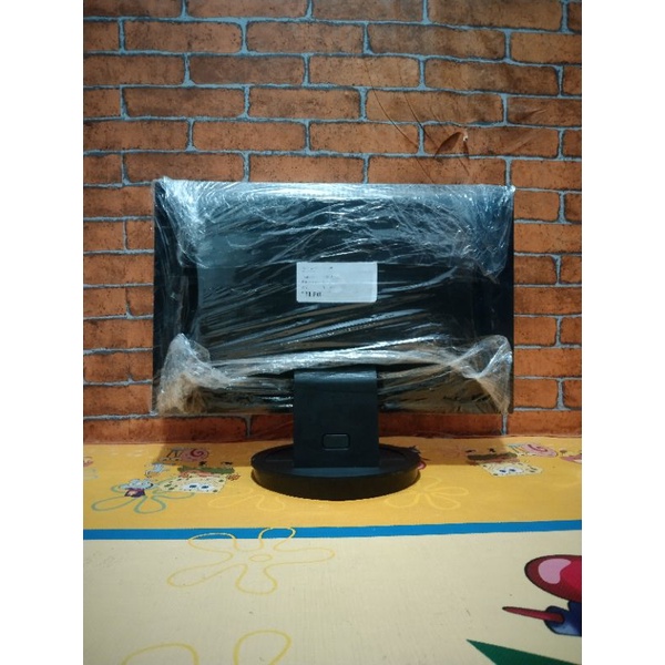 LED MONITOR 16 inch WIDE
