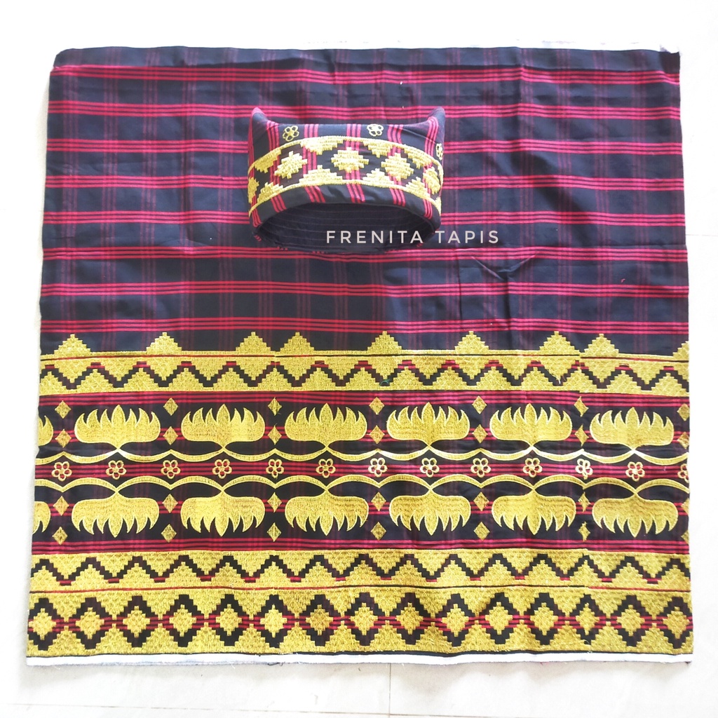 [BISA COD] Sarung Tapis Bordir Papa + Peci Khas Adat Lampung