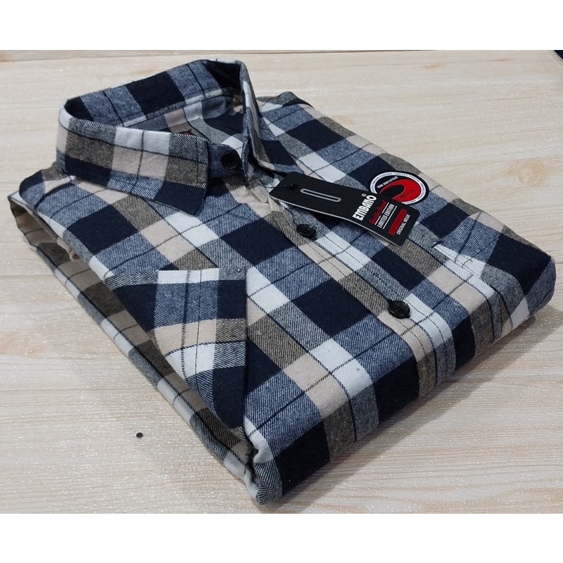 kemeja flanel lengan pendek pria - flanel pendek distro - motif kotak kotak - import terbaru - flanel lengan pendek murah