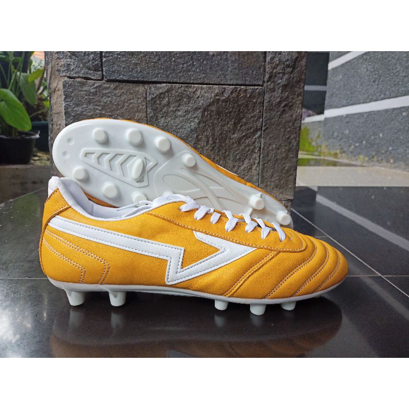 Sevspo Maestro FG Yellow