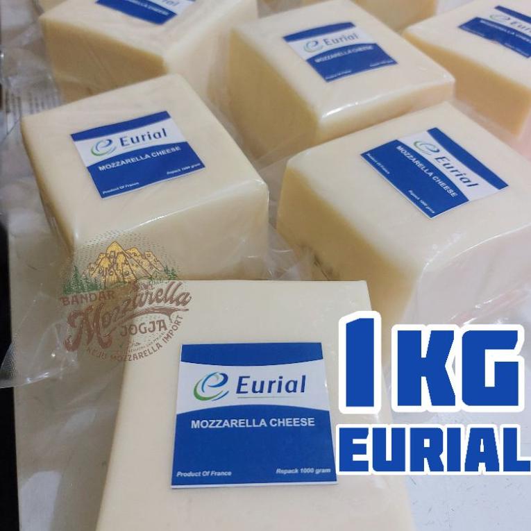 

Murah banget Mozarella Eurial 1kg Mozzarella jogja / arla 1 kg / eurial 1 kg Y80