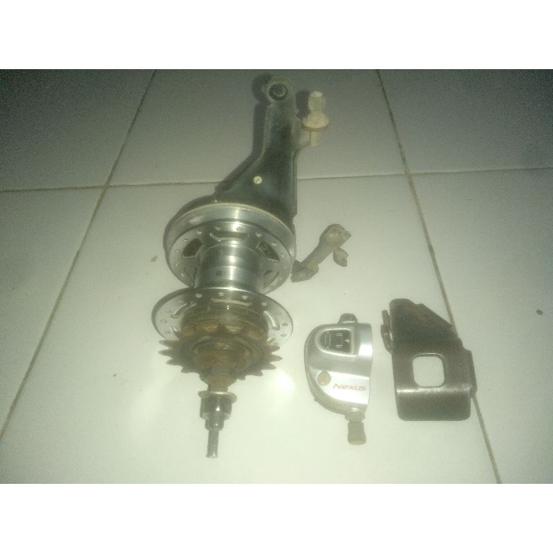 internal gear 3 speed Shimano Nexus 3R40 incl brake