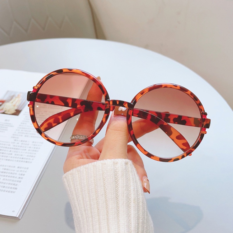 (YUZHU) Vintage Fashion Oversized Round Frame Sunglasses Kacamata Kerai Liburan Warna Permen Fashion Baru Wanita