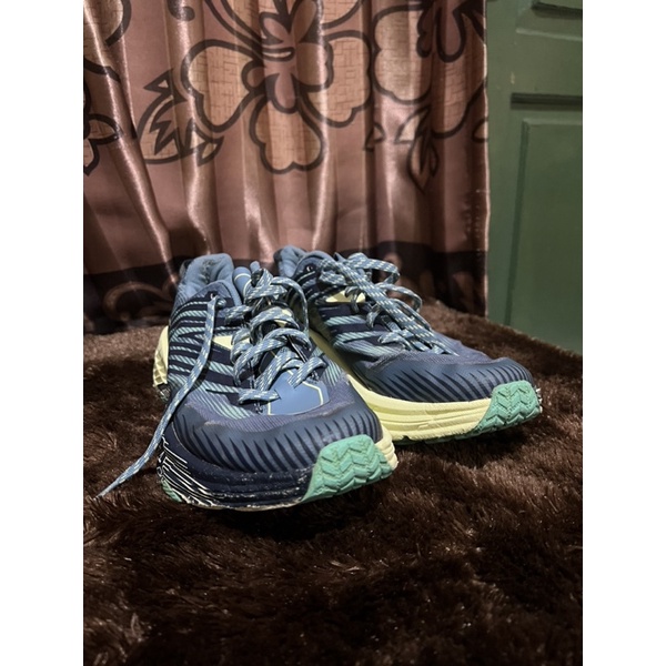 PRELOVED HOKA SPEEDGOAT SEPATU SECOND SIZE 42