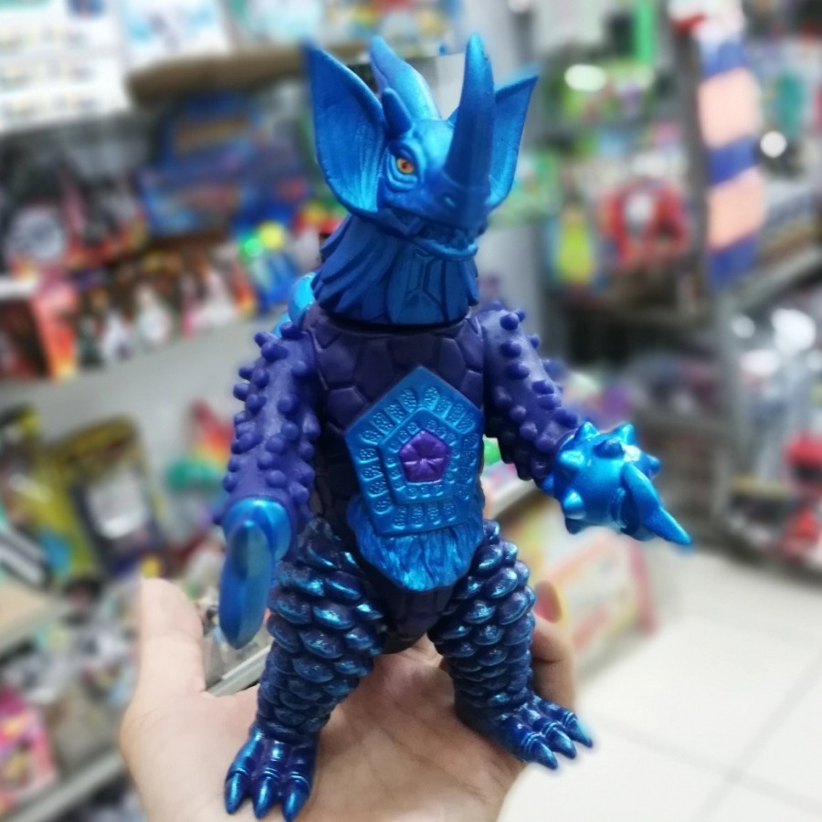 Figure Tyrant Metallic Blue Godzilla Ultra Monster: Ultraman Mainan Anak (bakawears)