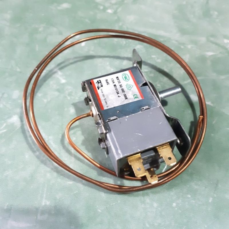 Thermostat - Sensor suhu Kulkas Showcase/ Soces Original | 3 socket