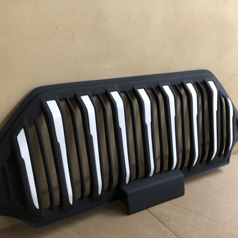 Grill Toyota RAIZE 2021 2022 prado