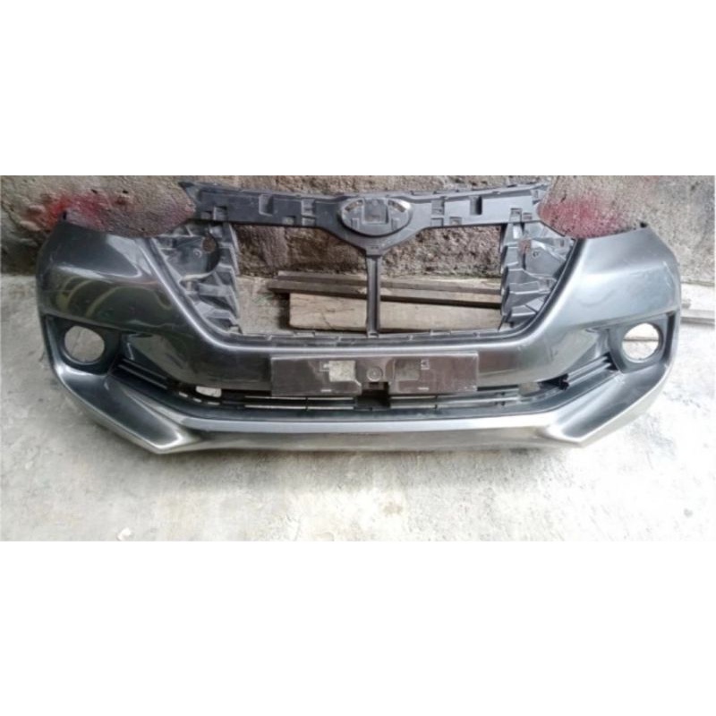 bumper depan avanza type g 2017-2018 original