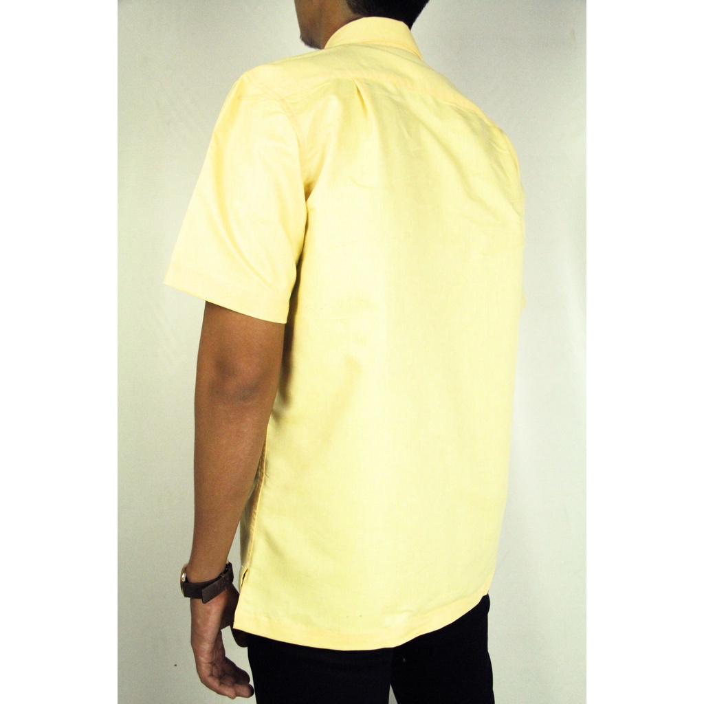 Kemeja Pria Reguler Stanley Adams Lengan Pendek Kuning Polos 23 | Hem Pria Reguler | Kemeja Branded Original 100% Matahari