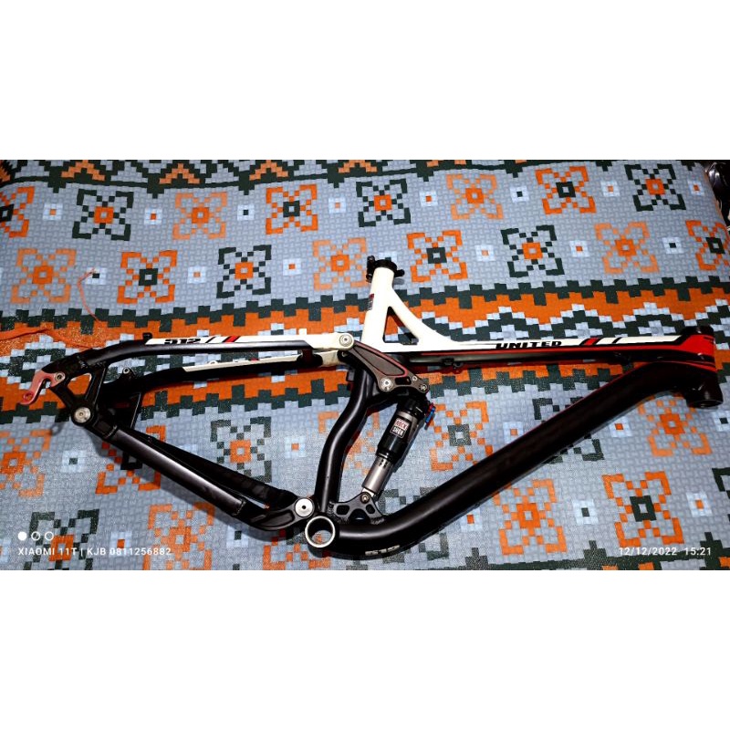 frame united patrol 512 mulus, RS rockshox normal lock rebound