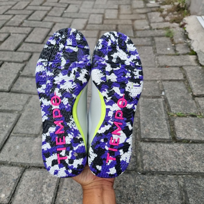 SEPATU FUTSAL NIKE TIEMPO LEGEND9 GREY CANON IC