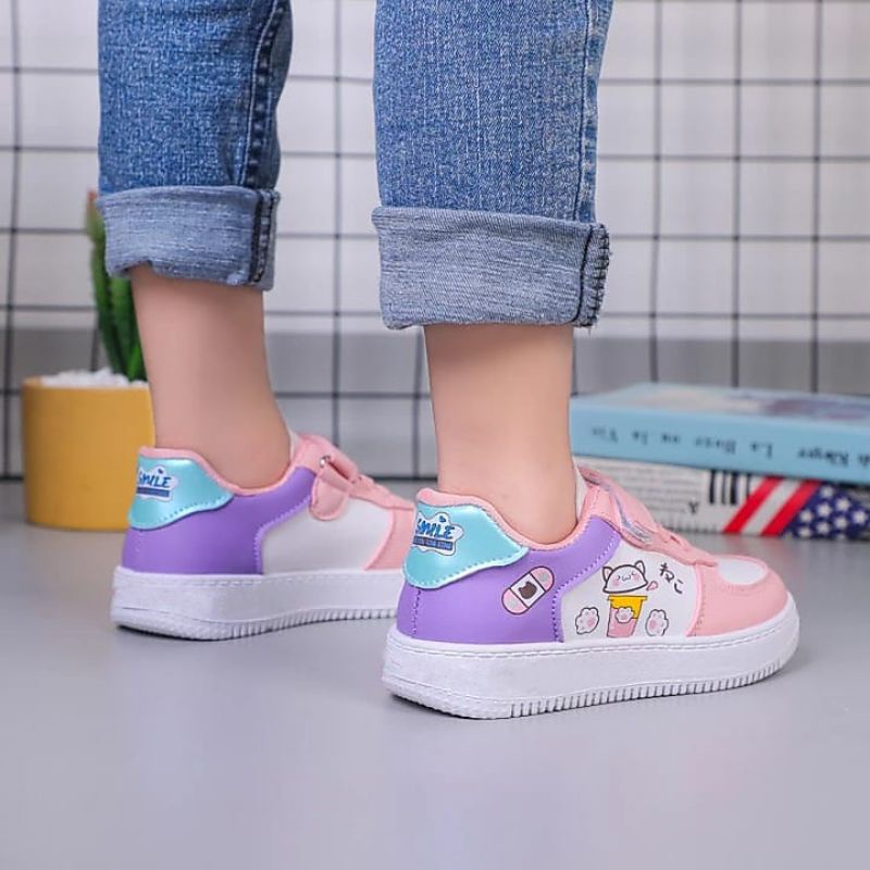 A06 Sepatu Anak Laki - Laki Perempuan Sneakers SMILE Kartun Anti Selip Sol Lembut