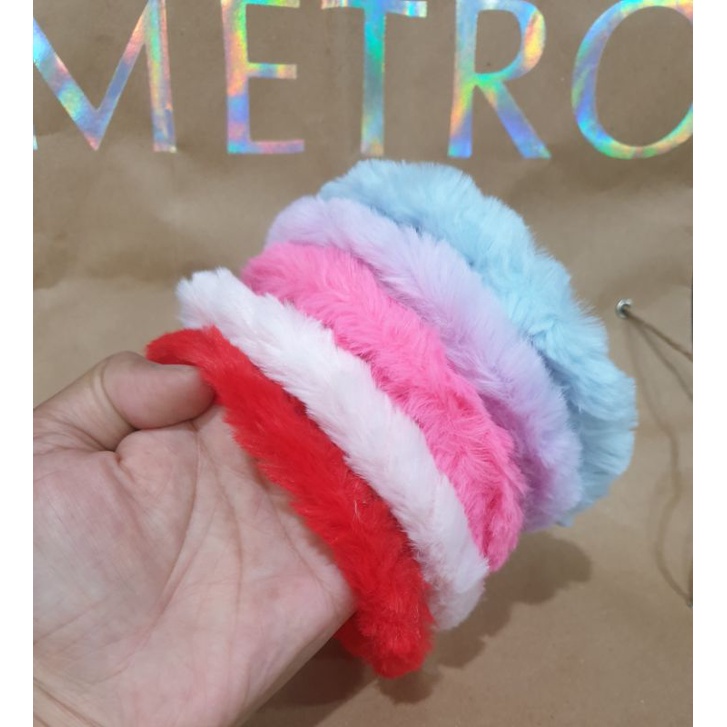 BANDO KOREA BULU BANDO POMPOM HEADBAND HAIRBAND KOREAN