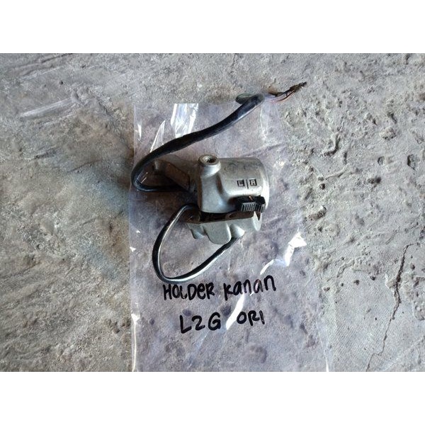 holder kanan yamaha l2g l2 original