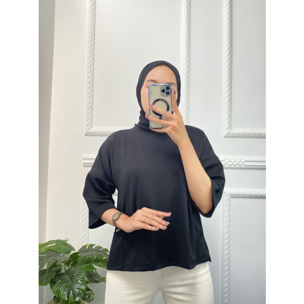 Nadin Blouse Crop Knit Import Premium Blouse Kekinian