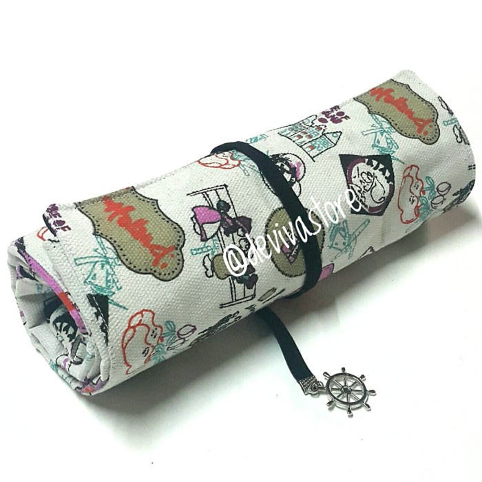 

Terlaris ✨ -Jual Tempat Pensil Kanvas Pencil Case Stationary Murah Jakarta Selatan- 2.1.23