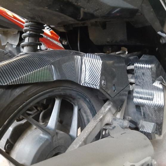 ➢ Spakbor Kolong Vario 150 Airblade Carbon Hugger Vario  Carbon Spakbor Kolong Hugger Vario 125 Terb