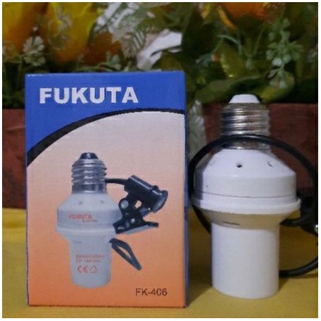 FITTING LAMPU SENSOR OTOMATIS SIANG MALAM FUKUTA UNIVERSAL LAMPU