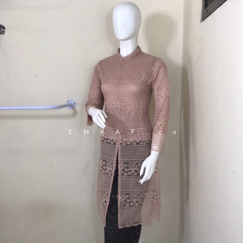 Kebaya Tunik / Tunik Brokat / Kebaya Modern / Kebaya tile / Kebaya Favorite / Batik Couple