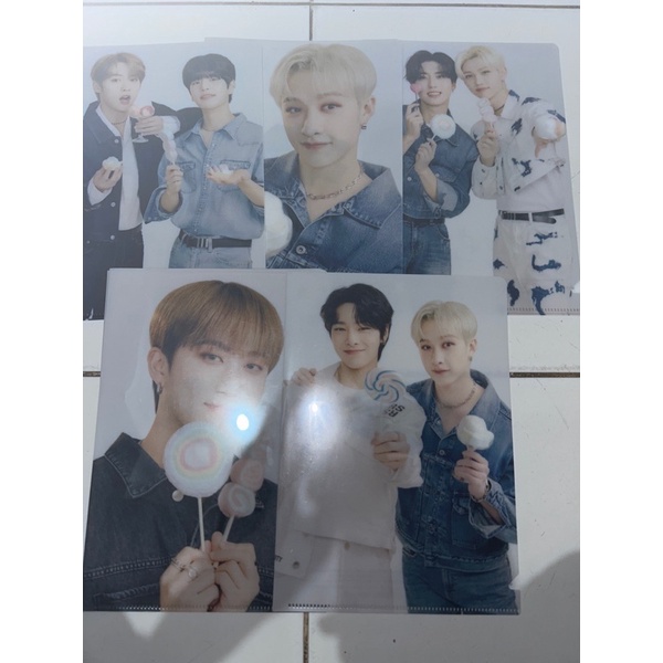 

[READY STOCK] clear file family mart stray kids 2min jilix bangchan changbin i.n han leeknow seungmin felix